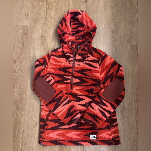 The North Face Tops - The North Face Quarter Zip Women’s Size: M